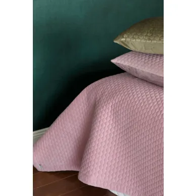 honey_puolipeite_ja_koristetyynyt_lennol_3_small kuva